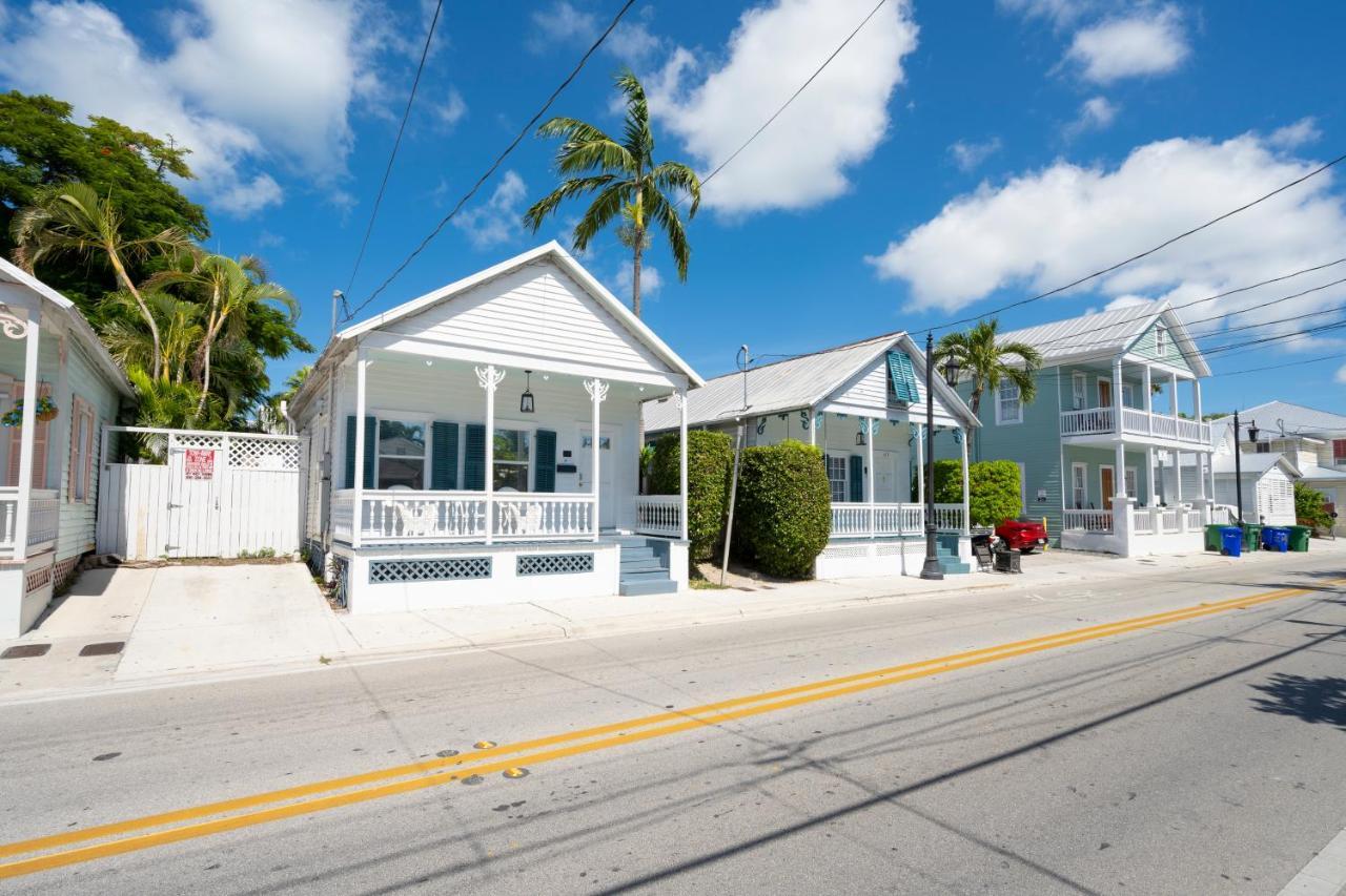 Crawl To Duval W/ Hot Tub Villa คีย์เวสต์ ภายนอก รูปภาพ
