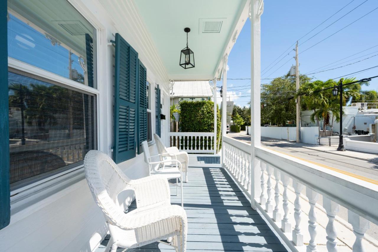 Crawl To Duval W/ Hot Tub Villa คีย์เวสต์ ภายนอก รูปภาพ