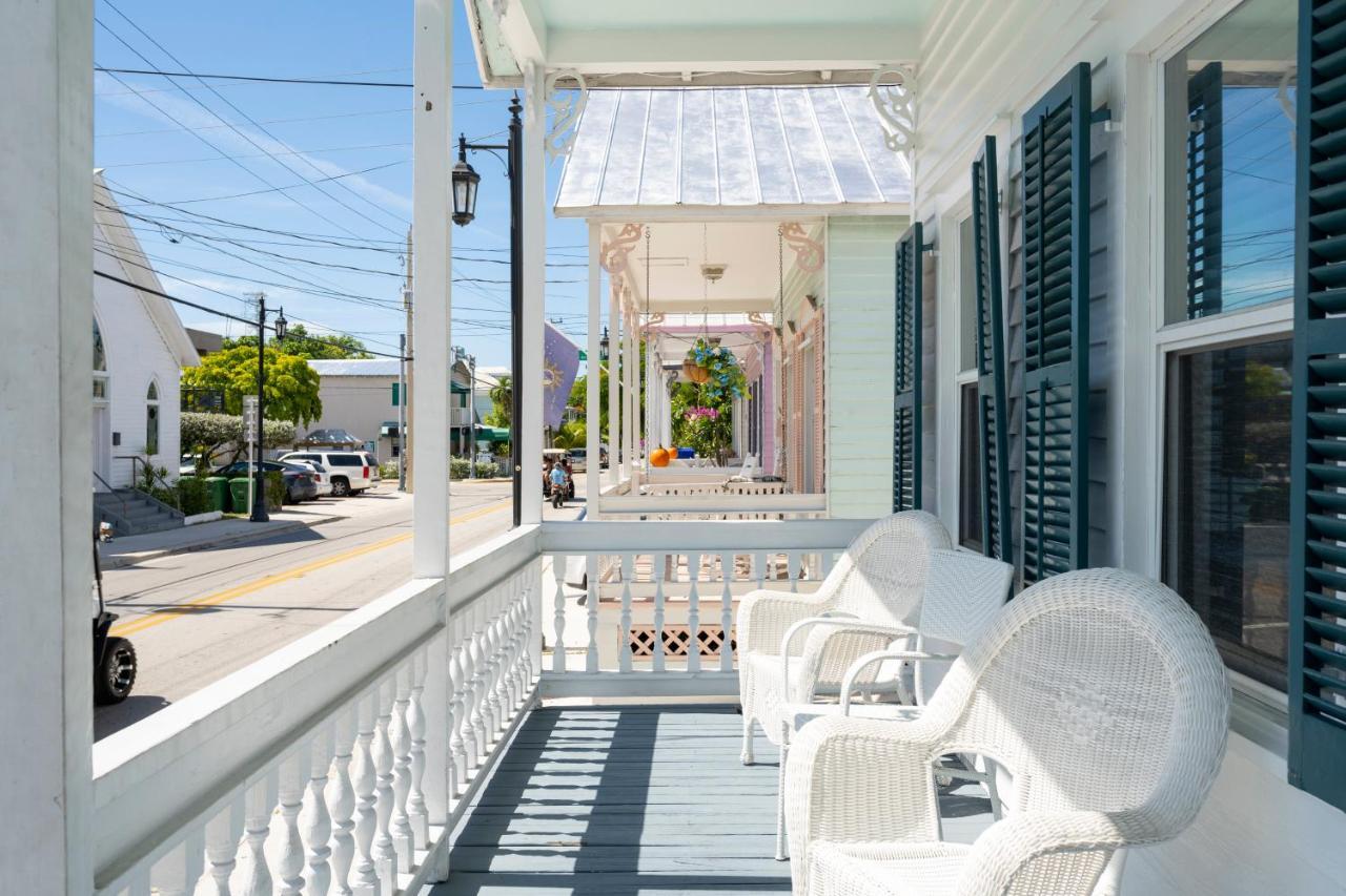 Crawl To Duval W/ Hot Tub Villa คีย์เวสต์ ภายนอก รูปภาพ